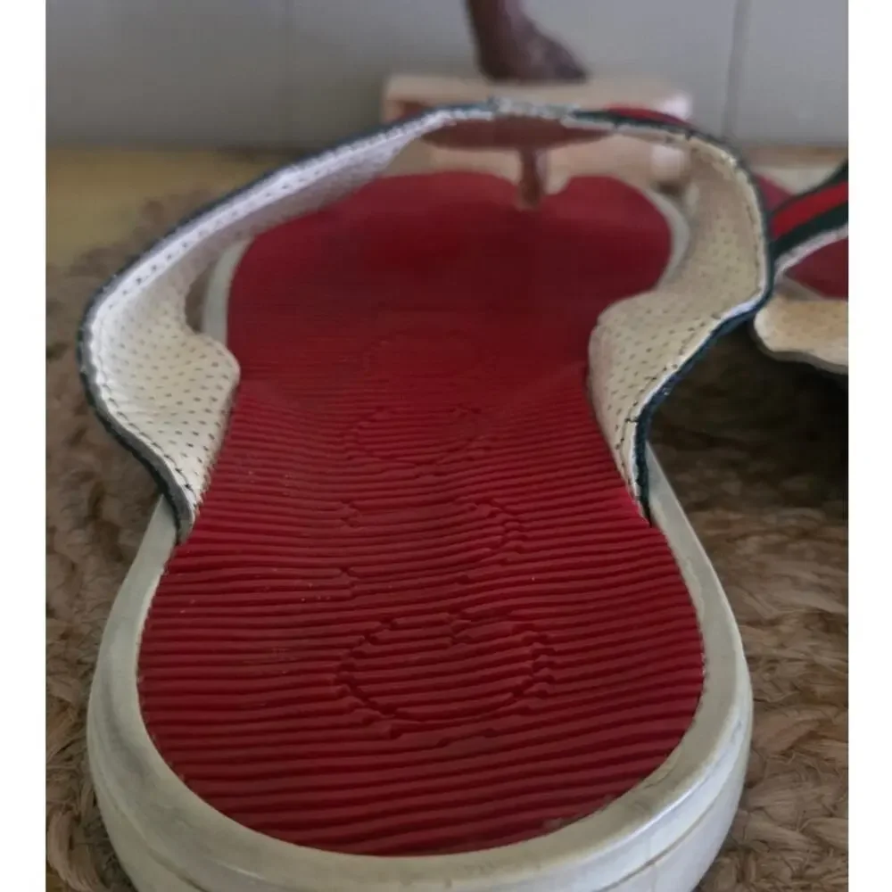 Gucci Web Trimm Thing Flip Flops Pre-Loved - Authentic Size 42